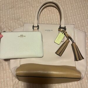 REHAB Coach Bag & Wristlet Set